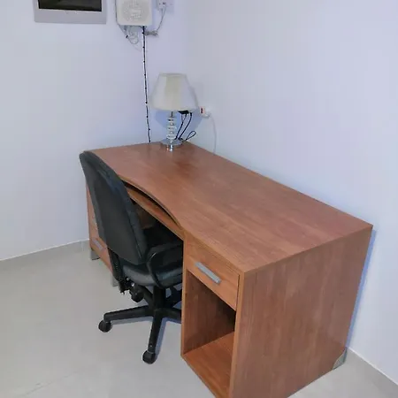 Modern, Spacious, 3 Bedroom Apartment Near Malta International Airport Luqa Exterior foto