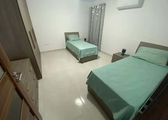 Modern, Spacious, 3 Bedroom Apartment Near Malta International Airport